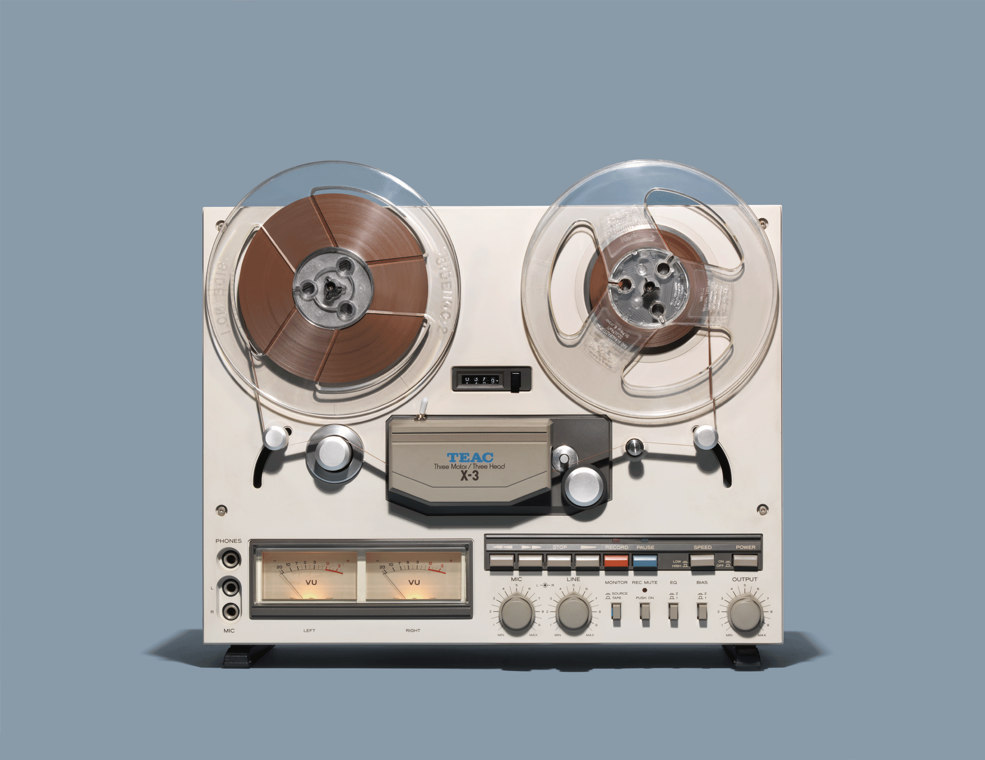 animated GIF of a reel to reel tape machine, relic